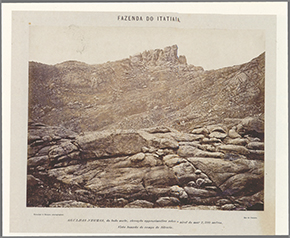 Pico das Agulhas Negras, en Itatiaia, en una foto de 1870, tomada por Alberto Henschel, fotógrafo de la Casa Imperial