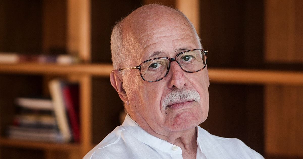 Silviano Santiago: The cosmopolitan literary : Revista Pesquisa Fapesp - Vimarsana News