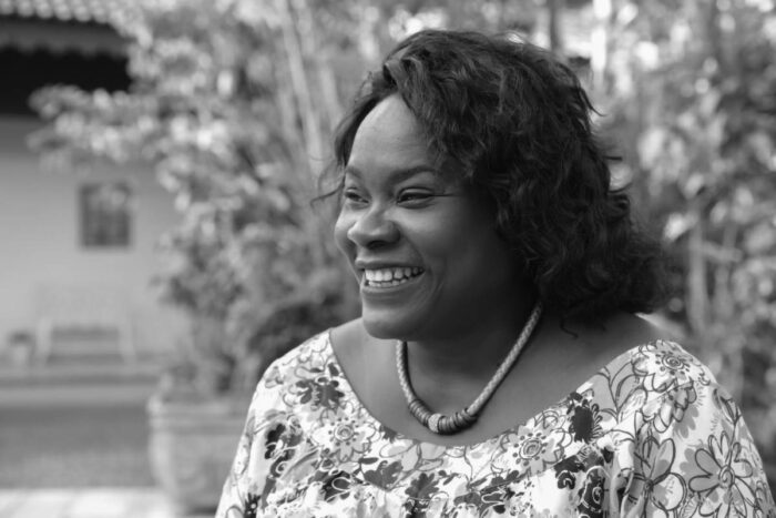 Odete Semedo: Guiné-Bissau (1959). Poeta e professora universitária, Semedo também ocupou posições políticas, como diretora-geral de Ensino, ministra da Educação (1997-1999) e ministra da Saúde (2004- 2005).